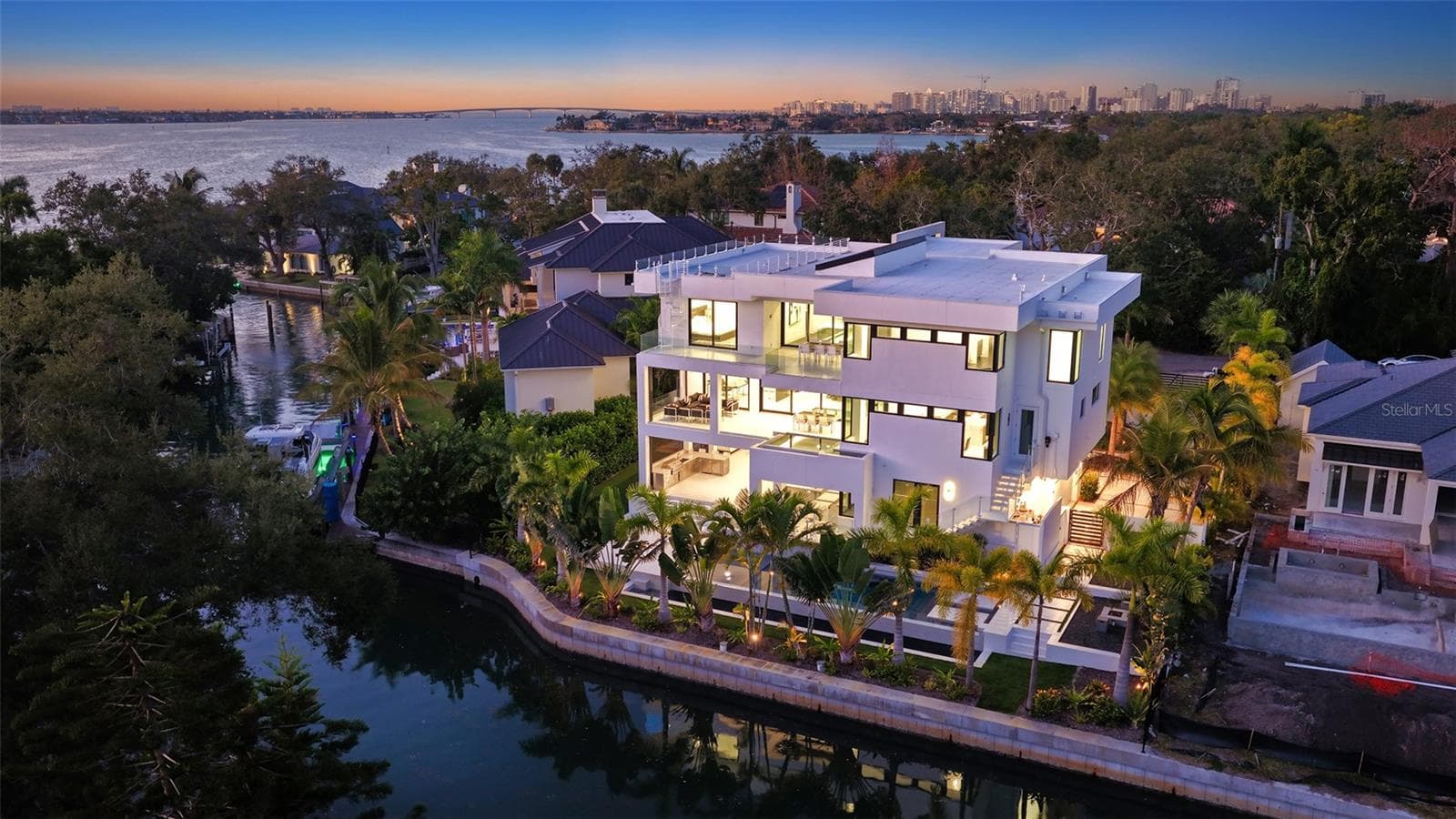 1610 LODGE DRIVE