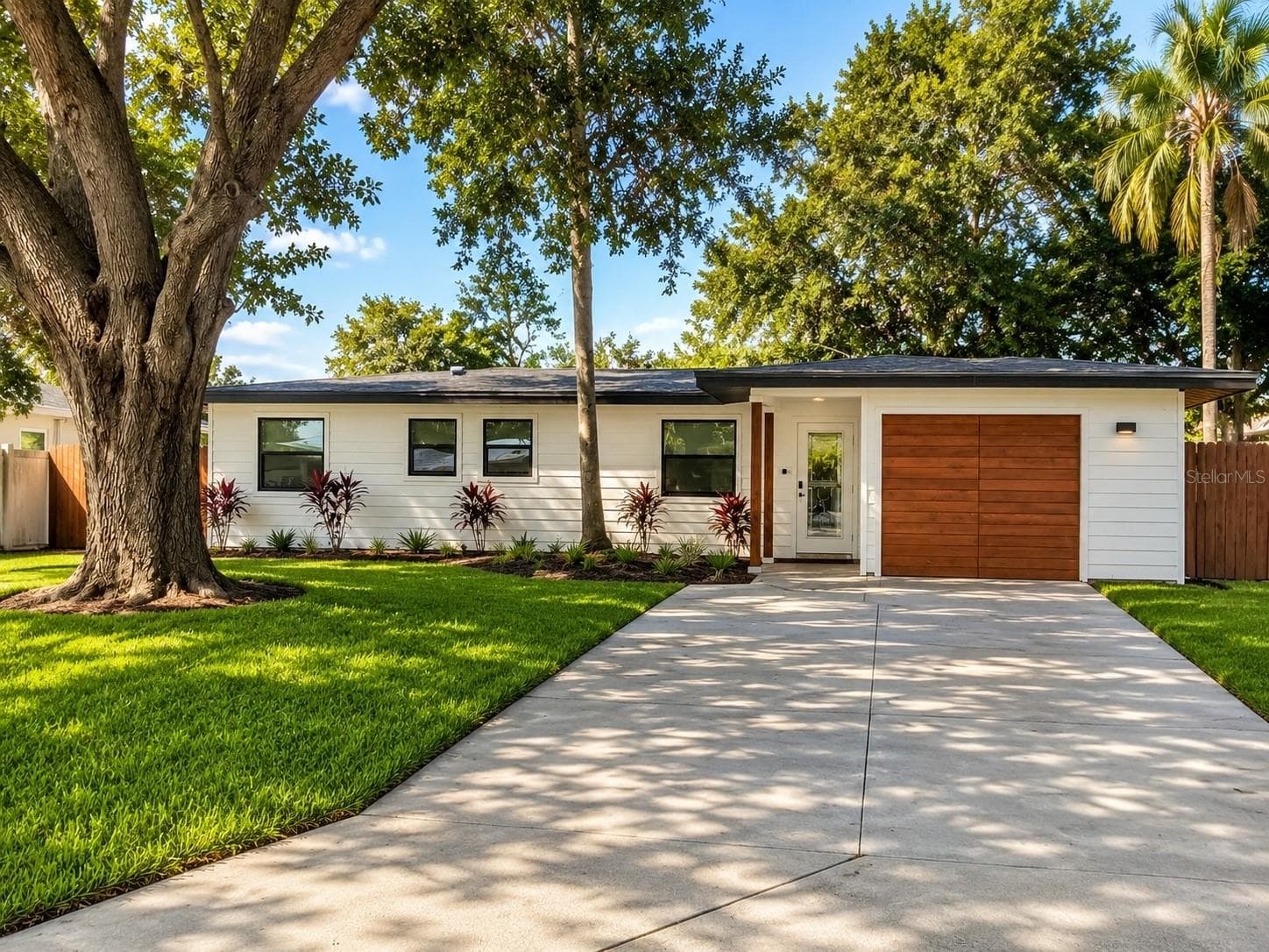4460 EMERALD RIDGE DRIVE