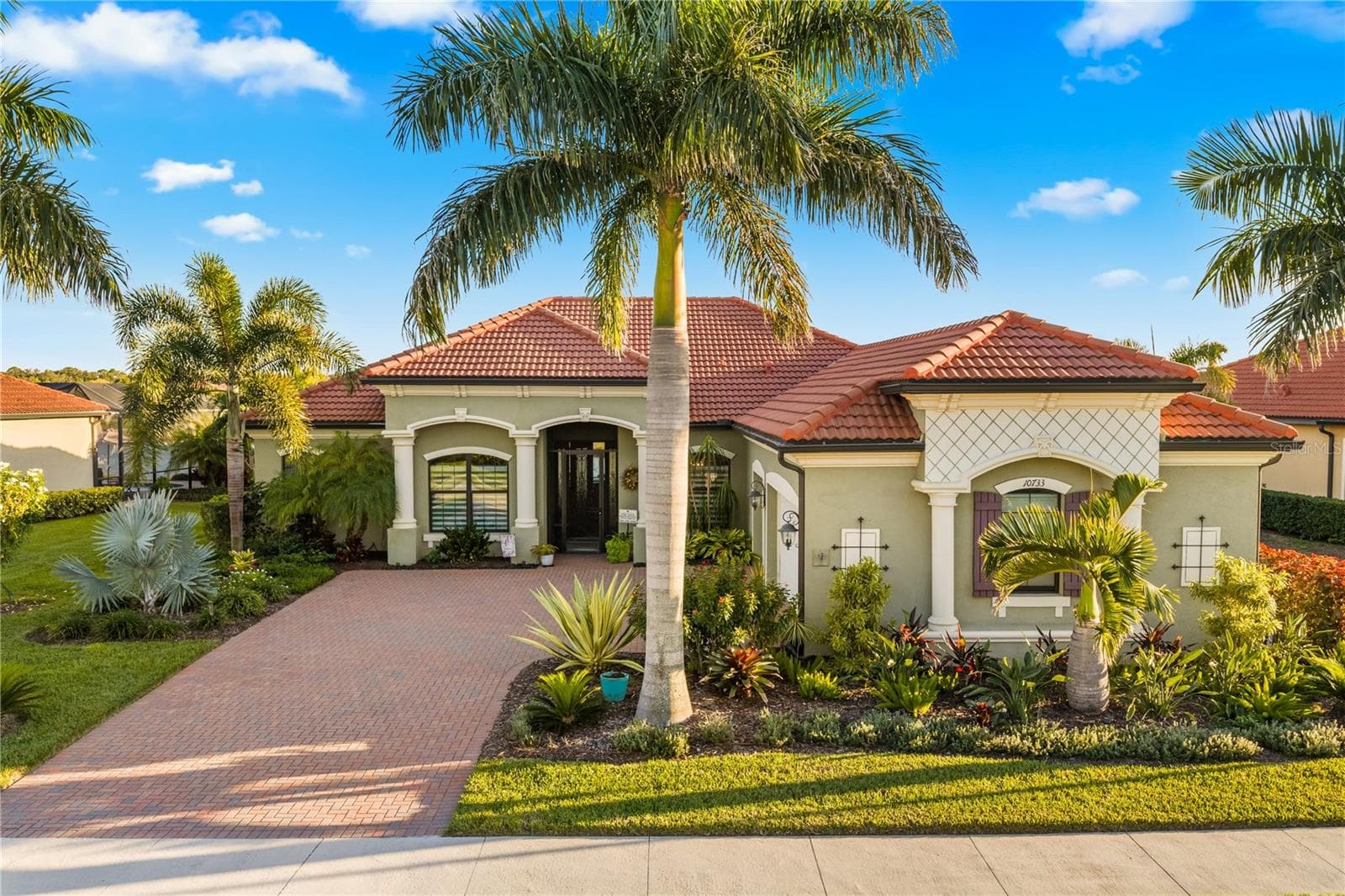 10733 TARFLOWER DRIVE