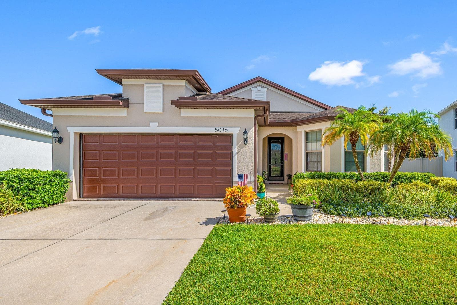 5016 BELLA ARMONIA CIRCLE