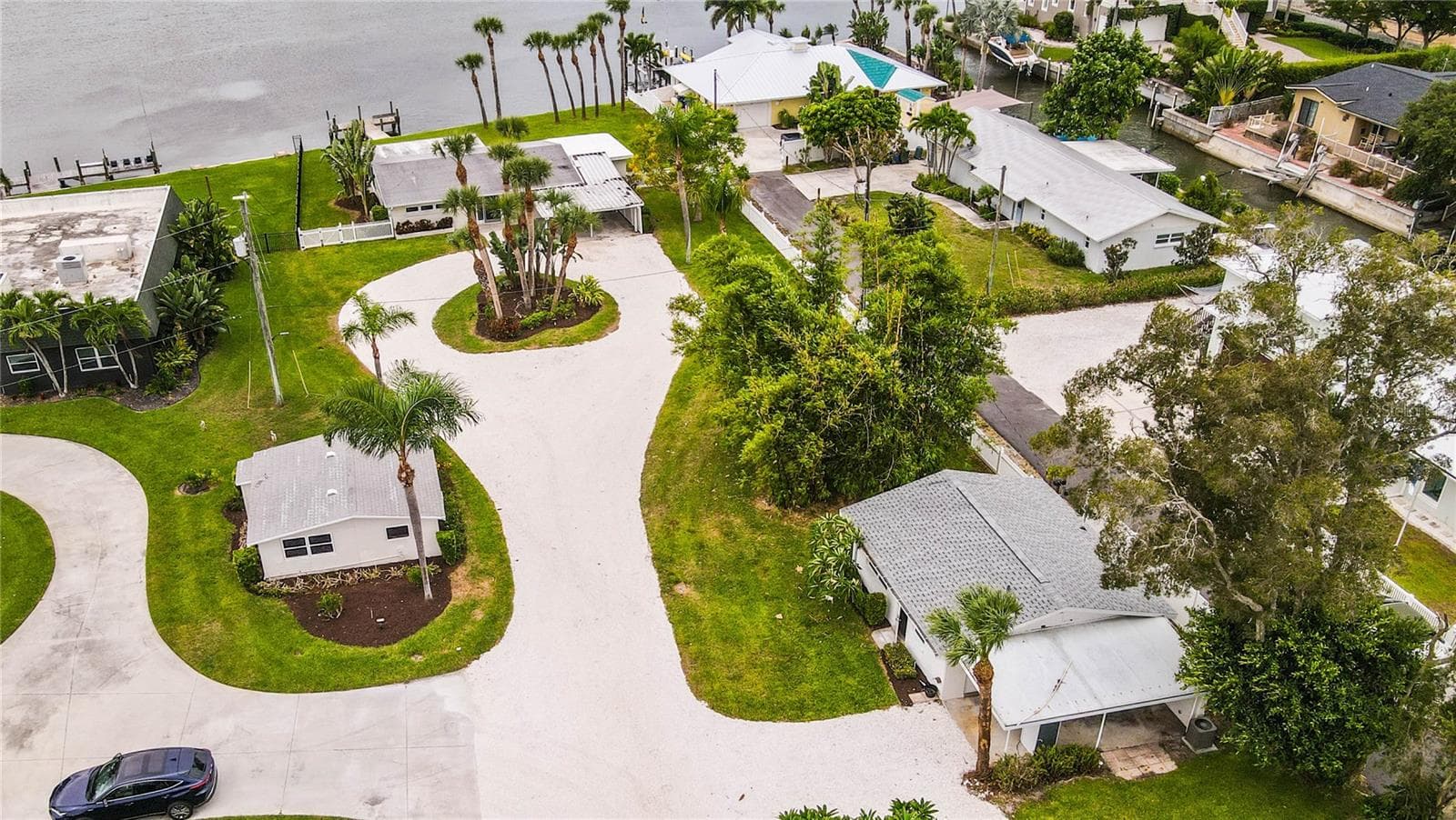 321 BAYSHORE ROAD