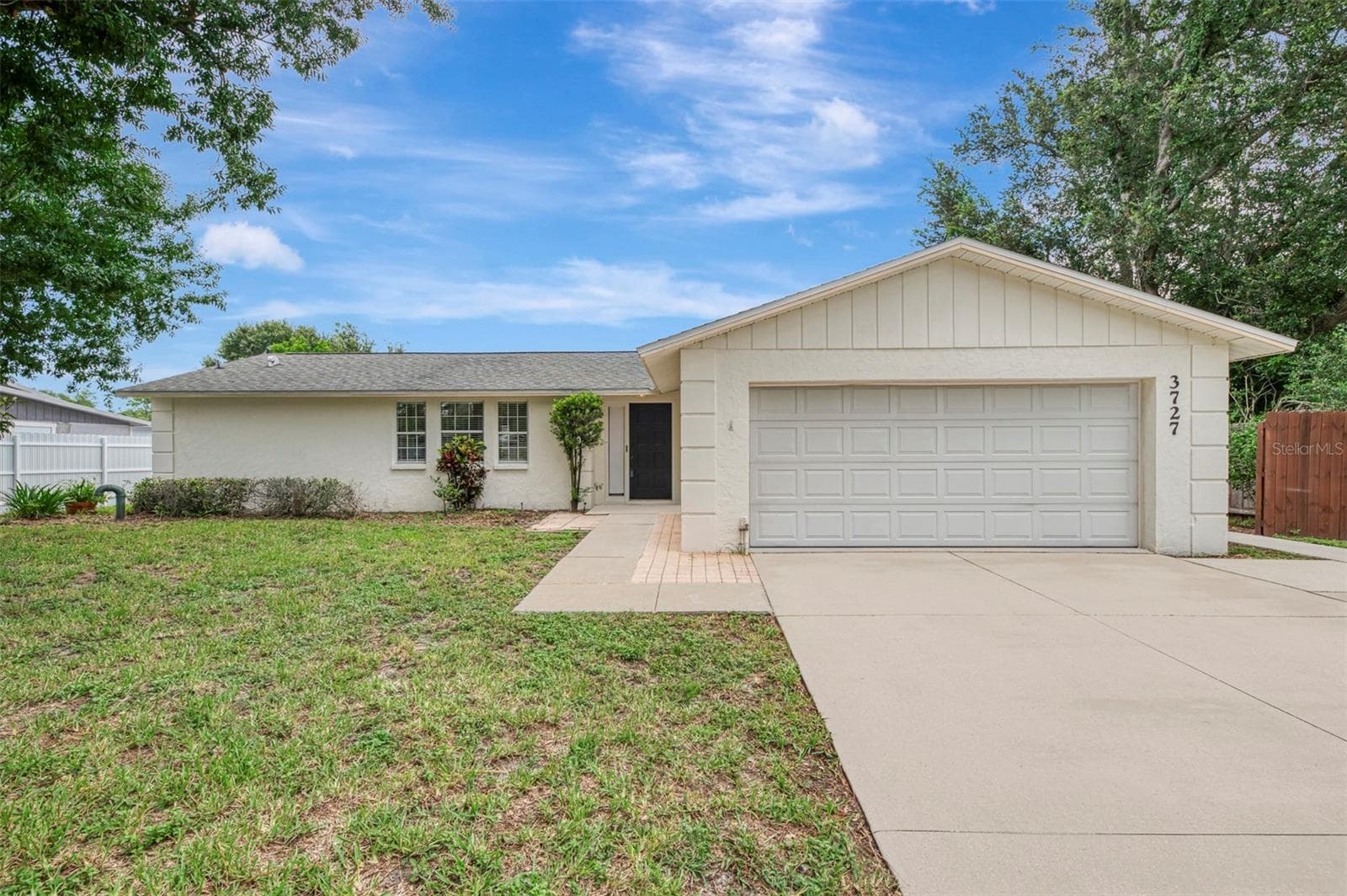 3727 PRADO DRIVE