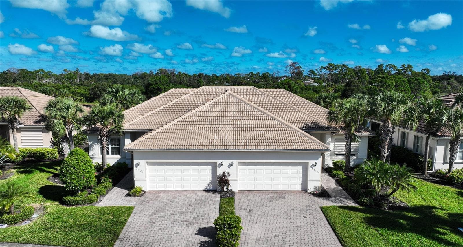 13121 CREEKSIDE LANE