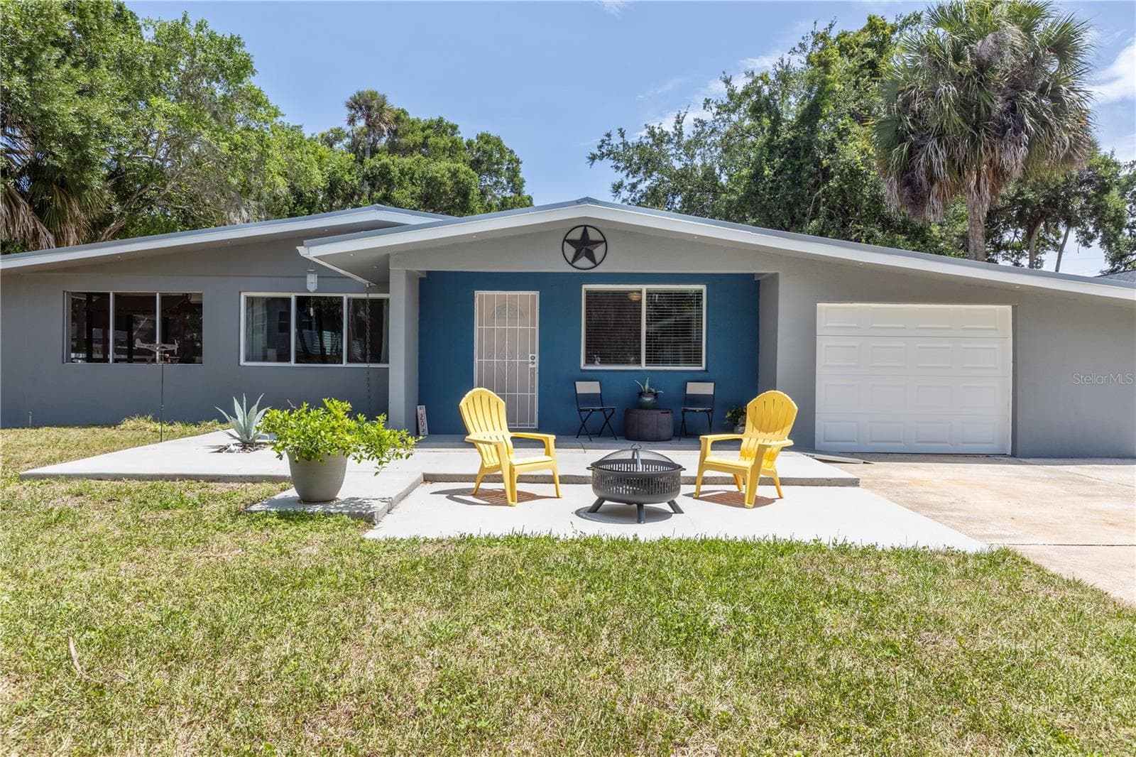 20 ARBOR DRIVE