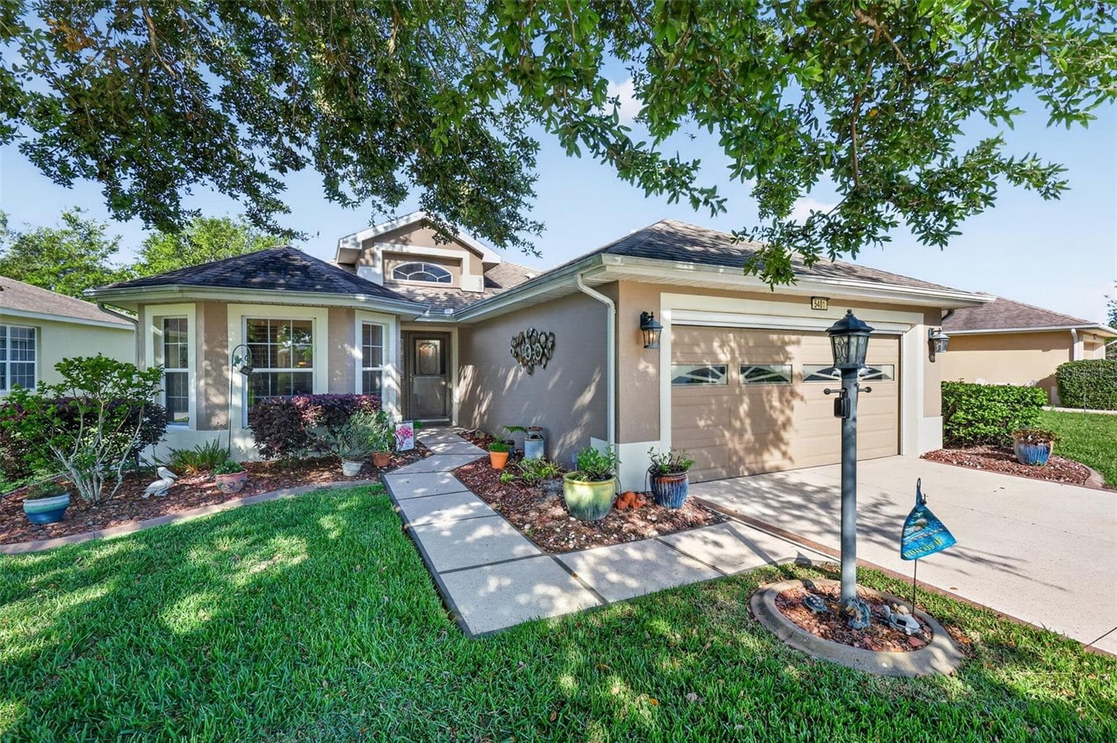 5401 AURORA DRIVE