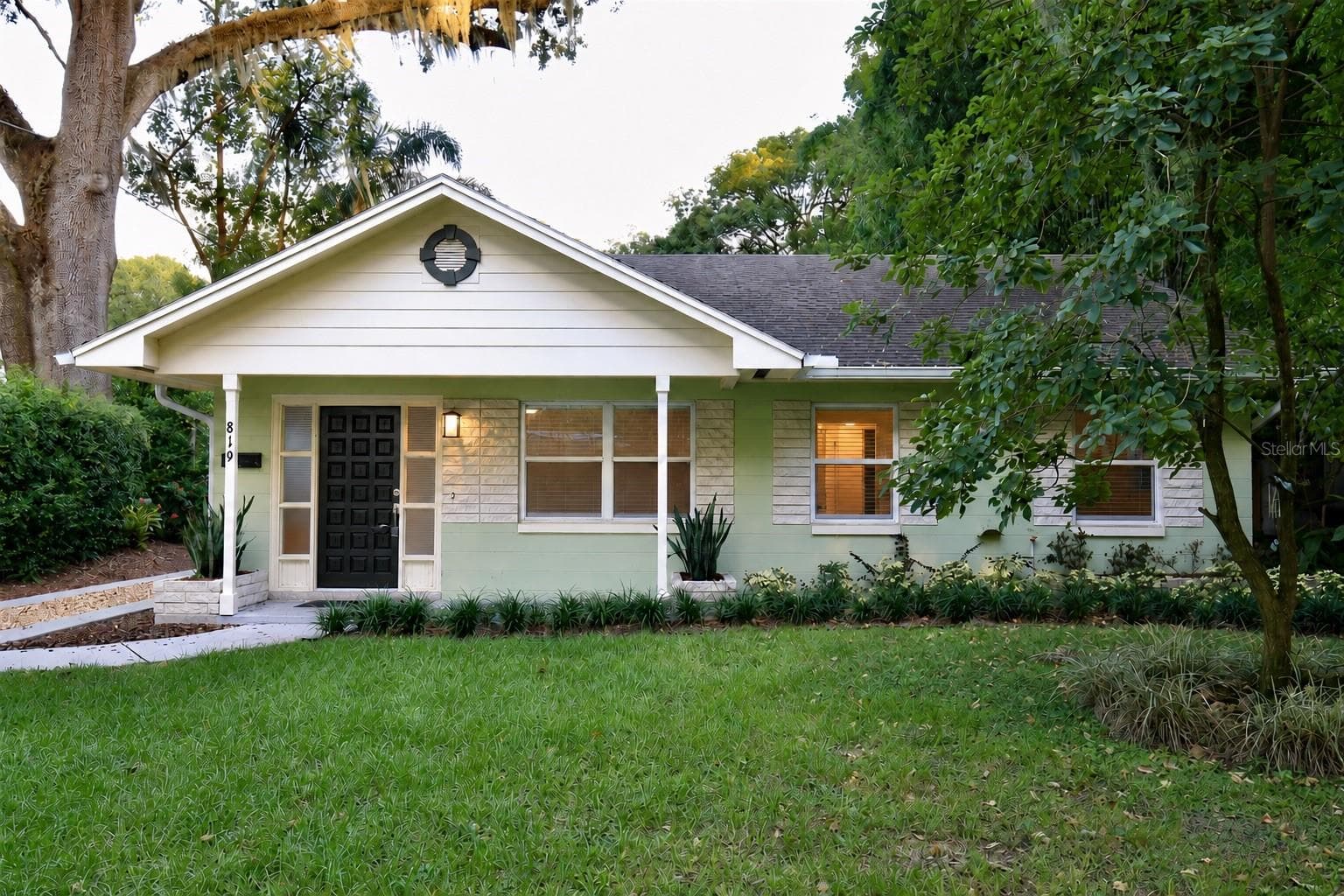819 WESTMORELAND DRIVE