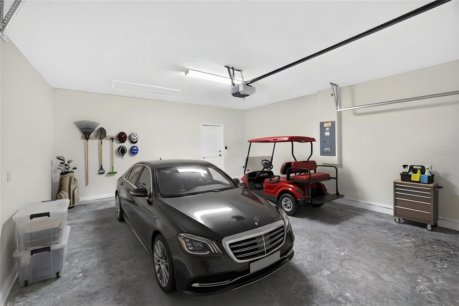 Photo 3