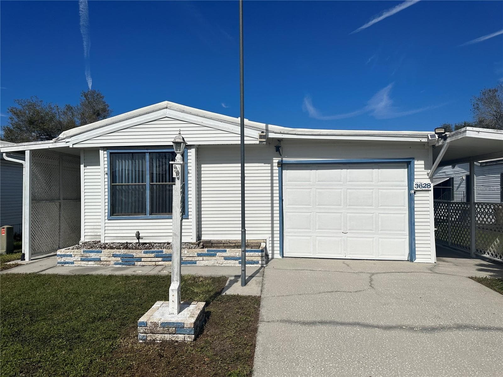 3628 LAZY LAKE DRIVE