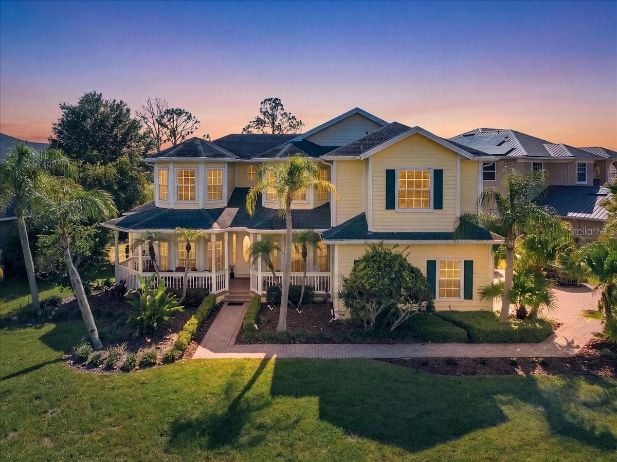 17802 SAINT LUCIA ISLE DRIVE
