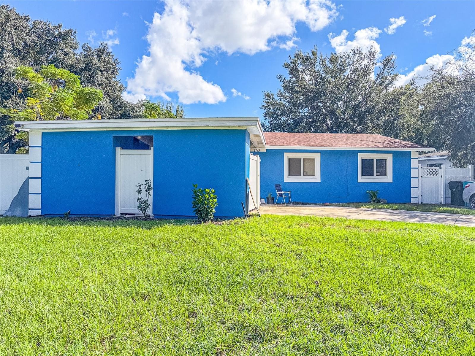 2743 GRANDOLA DRIVE