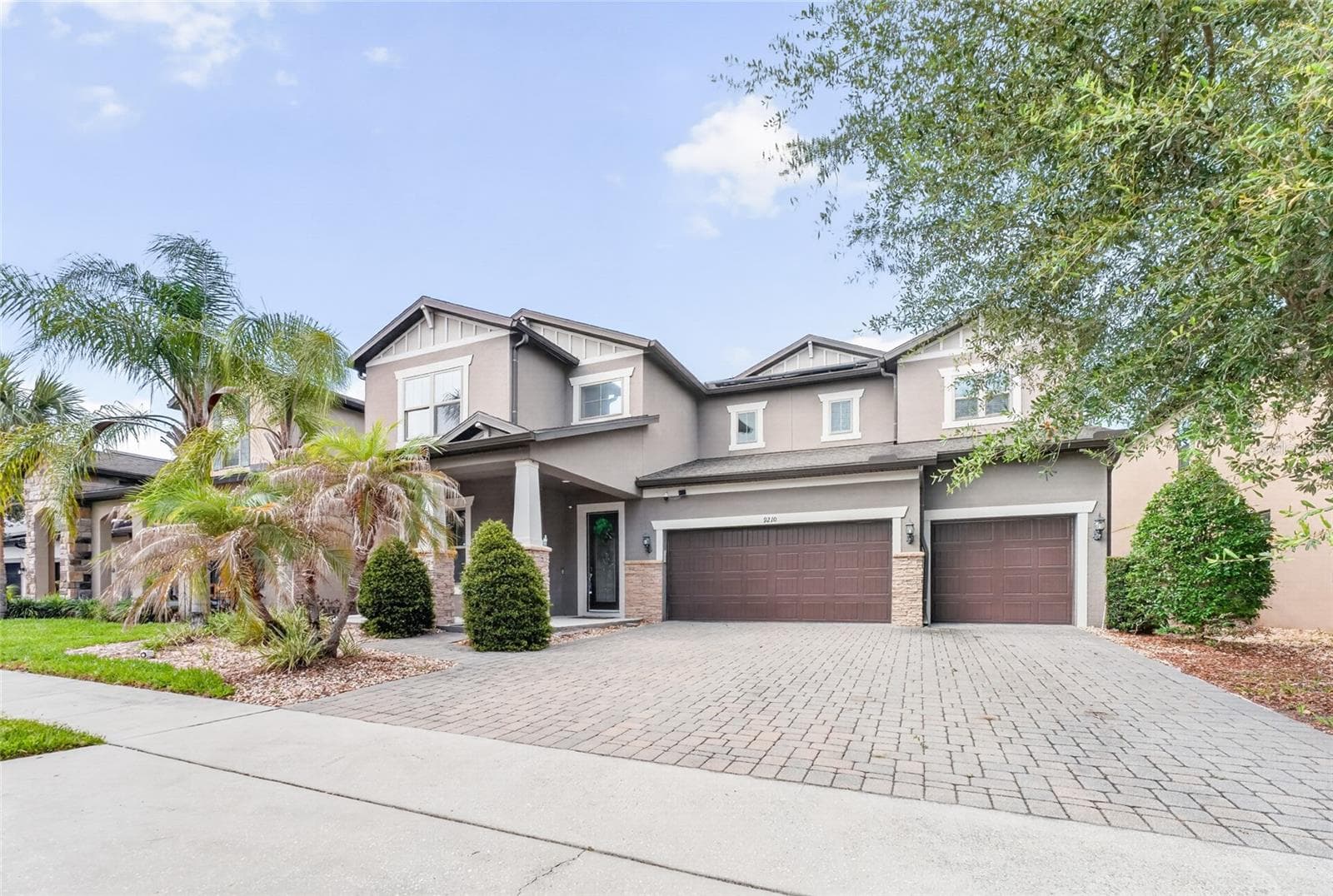 9210 ROYAL ESTATES BOULEVARD