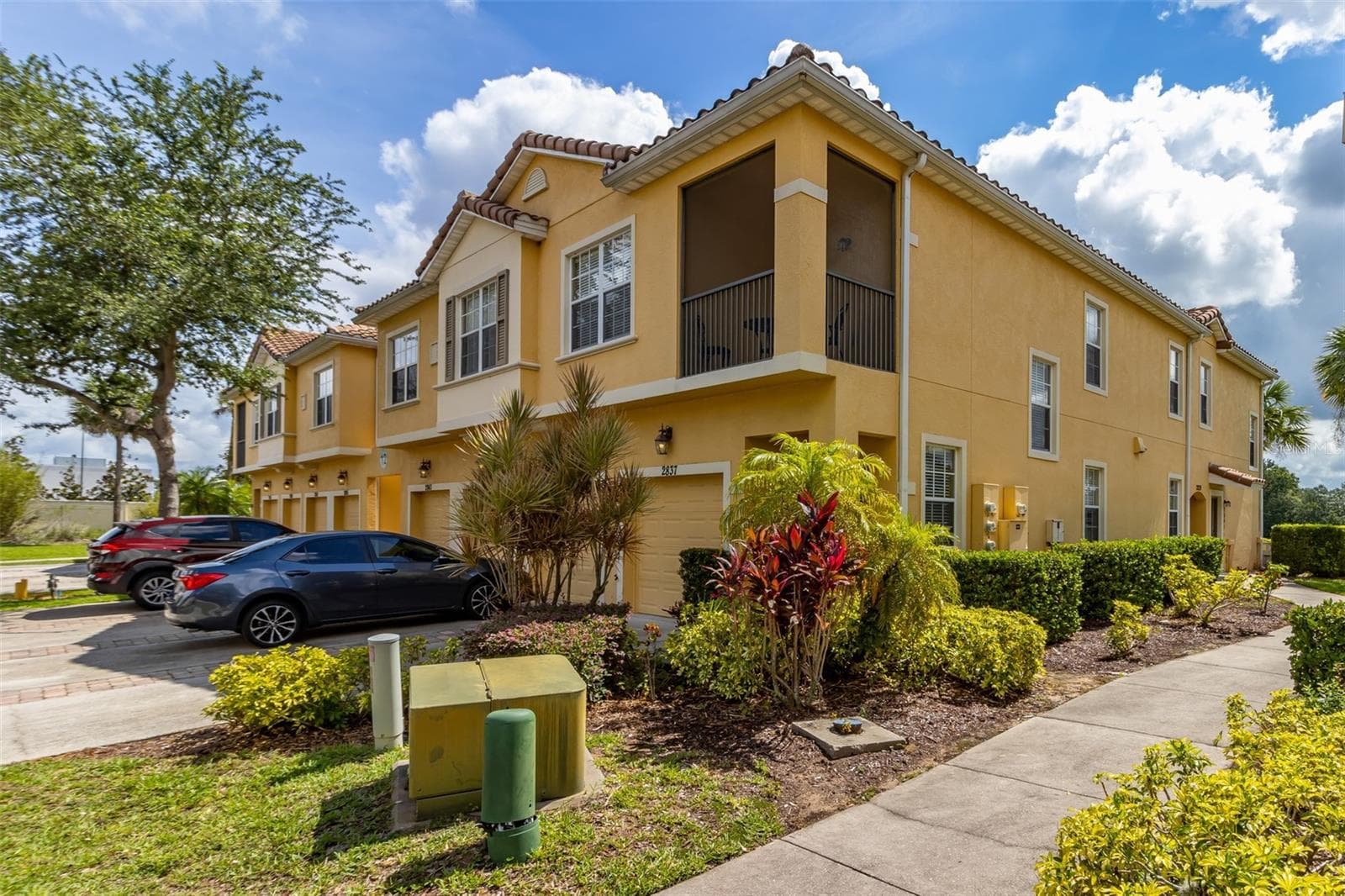 2837 OAKWATER DRIVE
