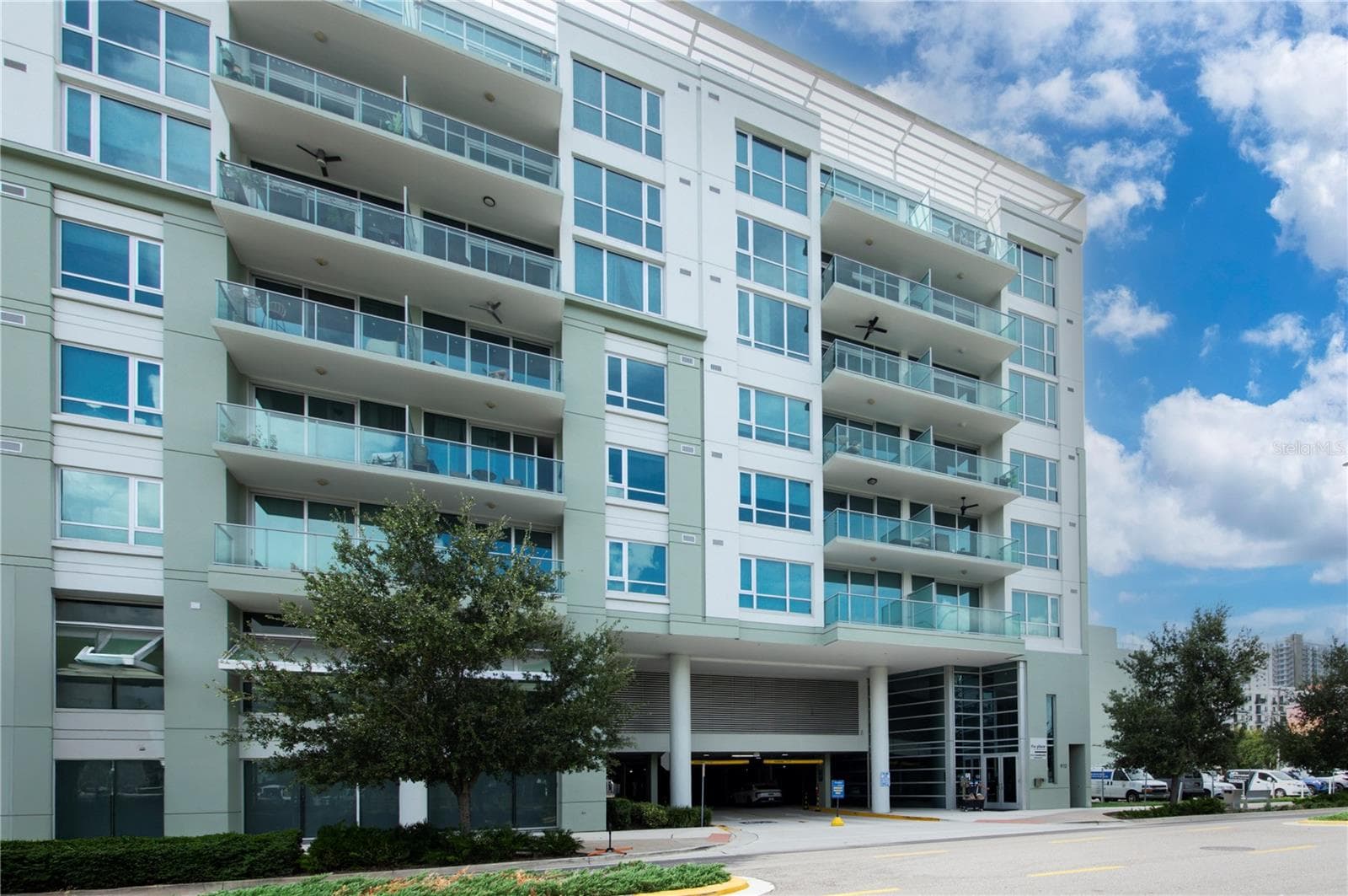 912 CHANNELSIDE DRIVE
