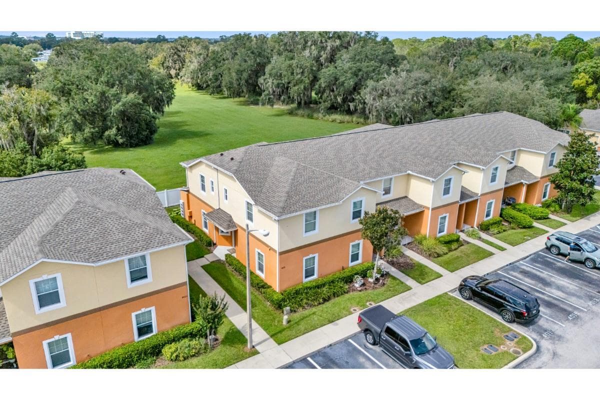 4019 WINDING VINE DRIVE
