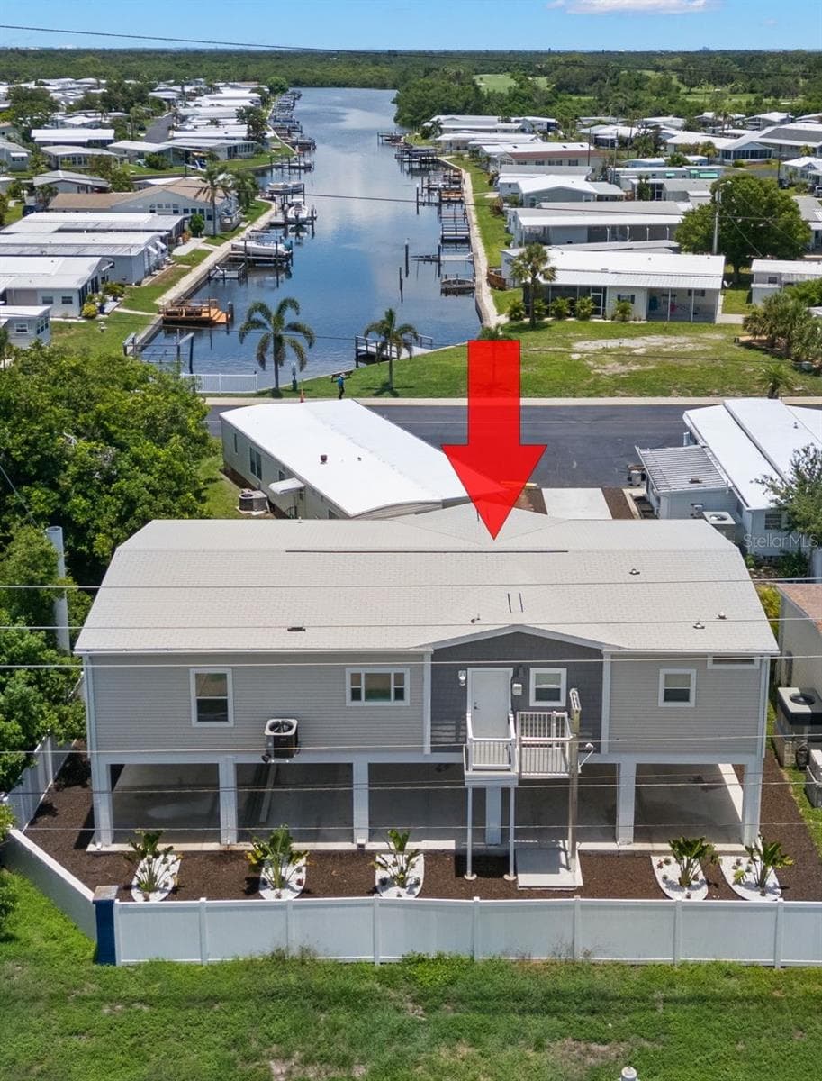 6924 AMERICANA DRIVE