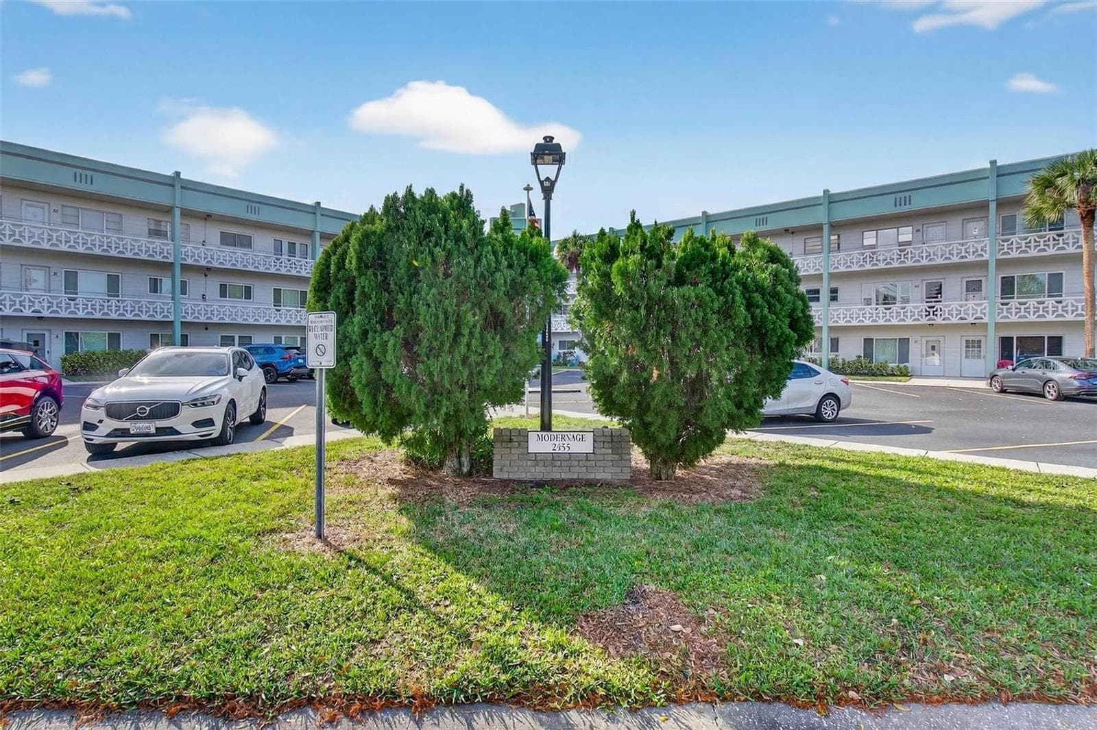 2455 FINLANDIA LANE
