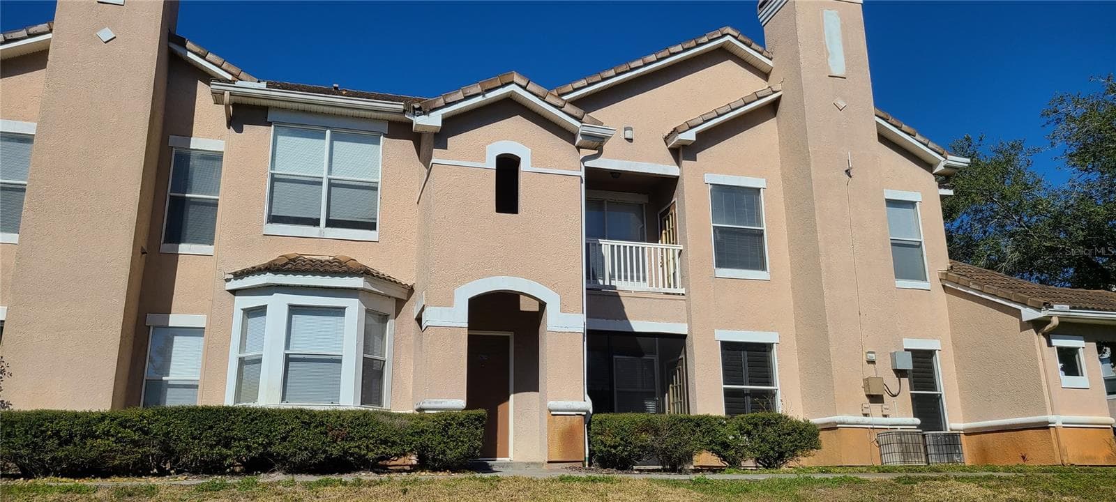 17902 VILLA CREEK DRIVE