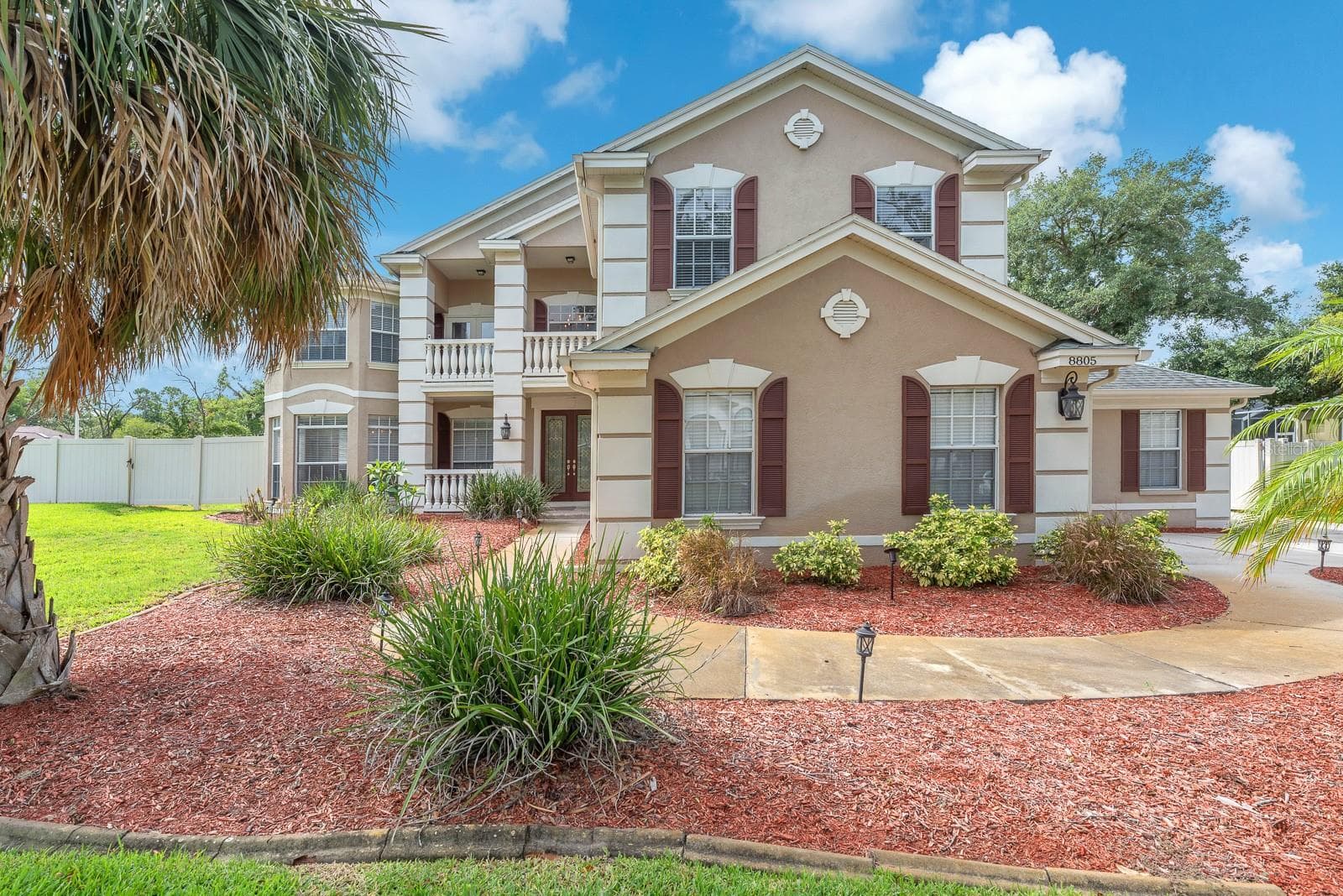 8805 CROSS LANDING LANE