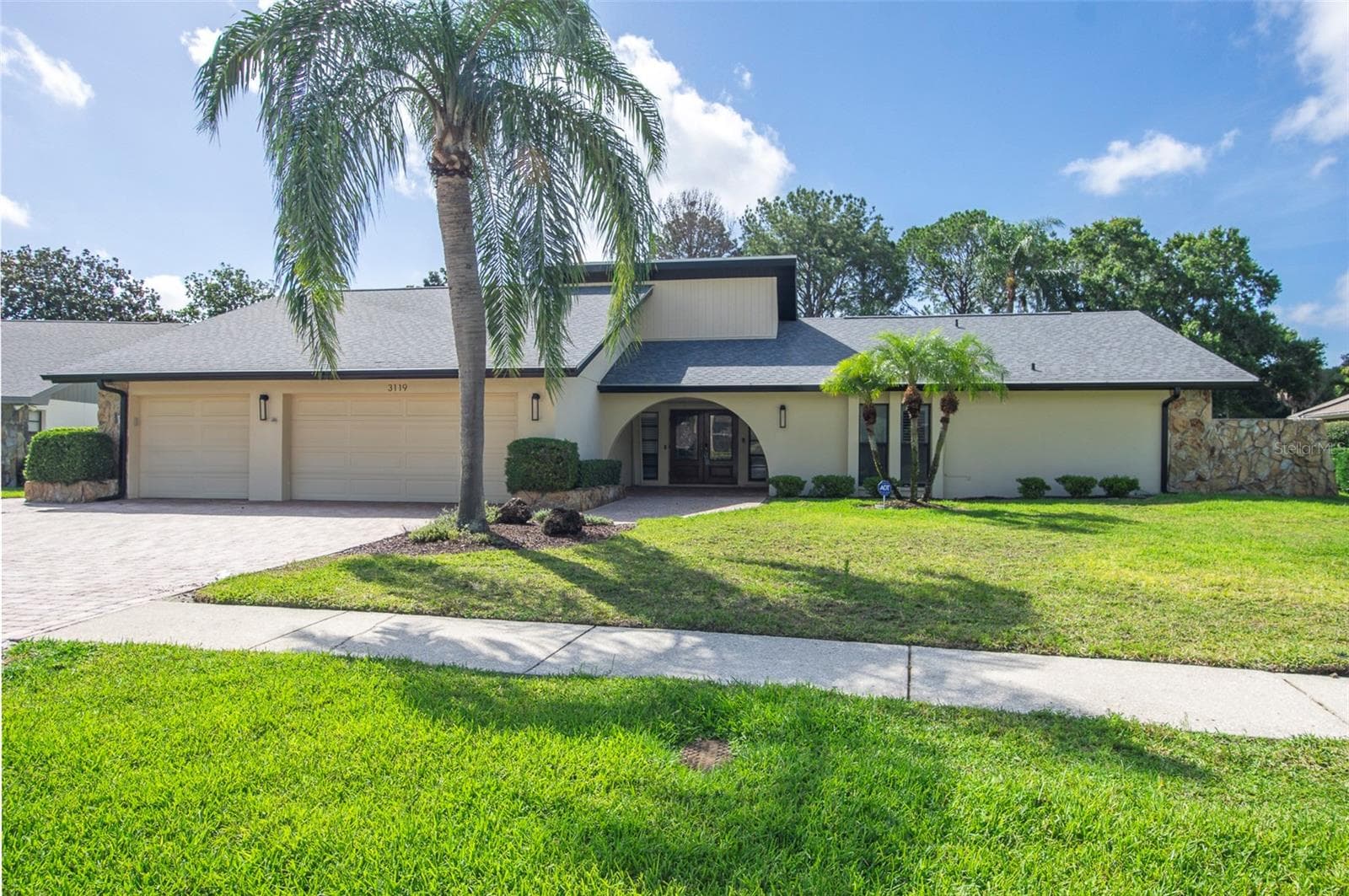 3119 HYDE PARK DRIVE