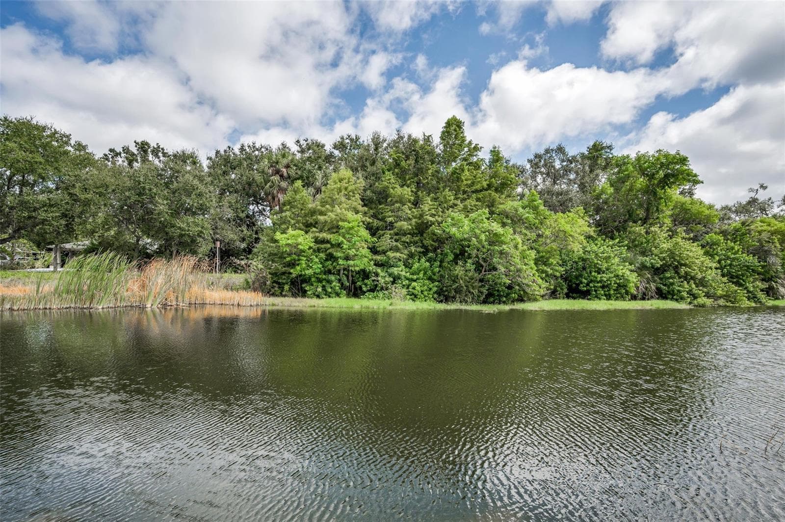 1400 WATER VIEW DRIVE