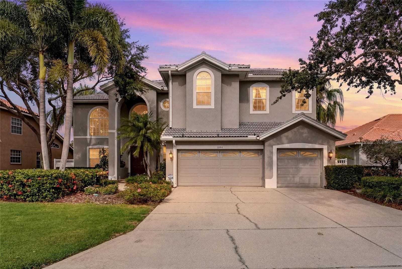 1246 DARLINGTON OAK CIRCLE