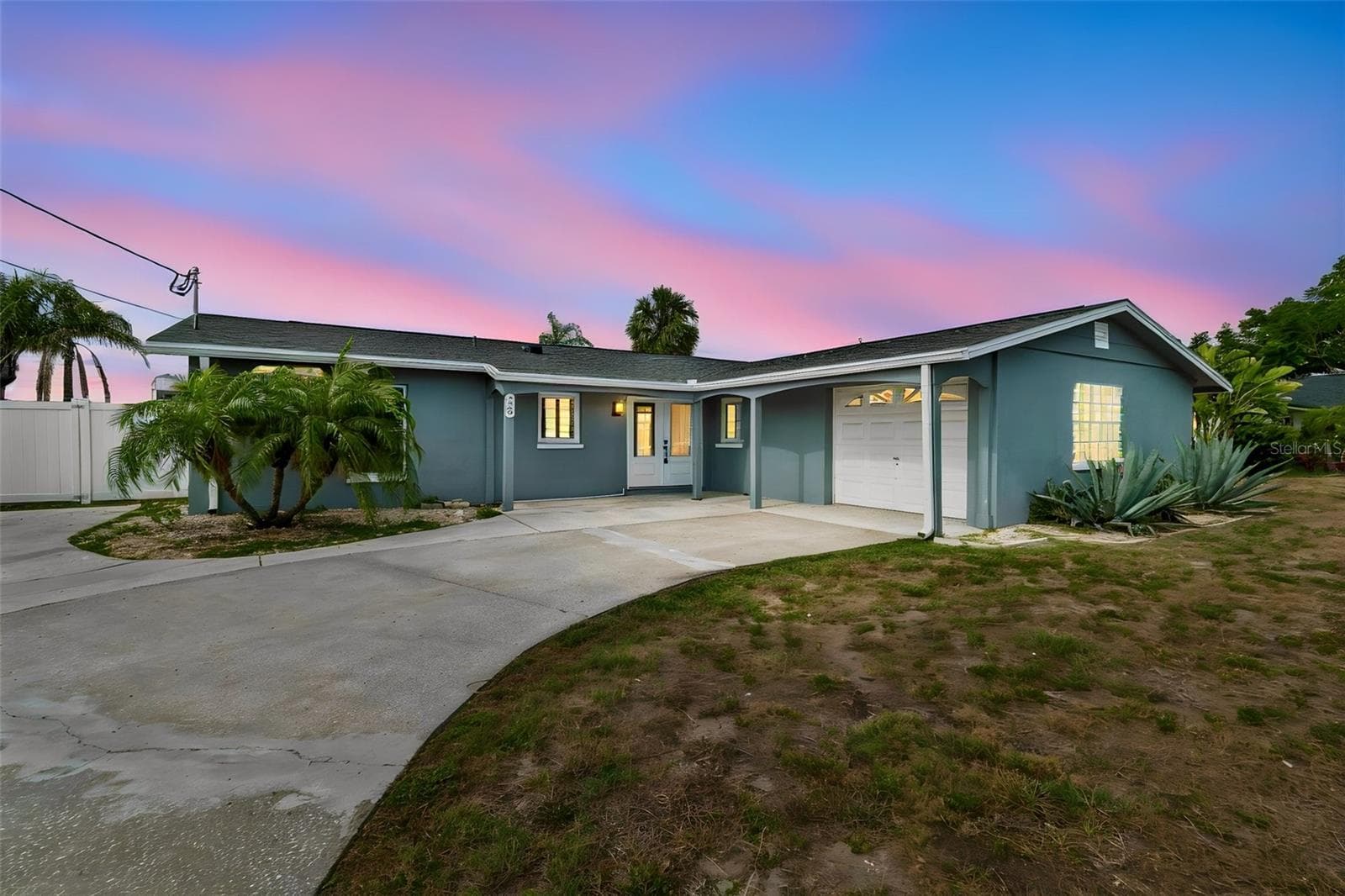 729 SPANISH MAIN DRIVE