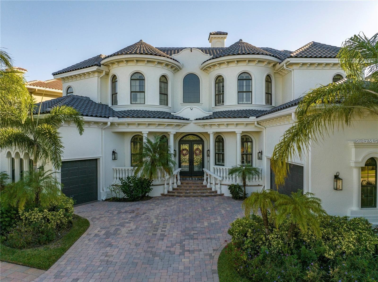 4133 CAUSEWAY VISTA DRIVE