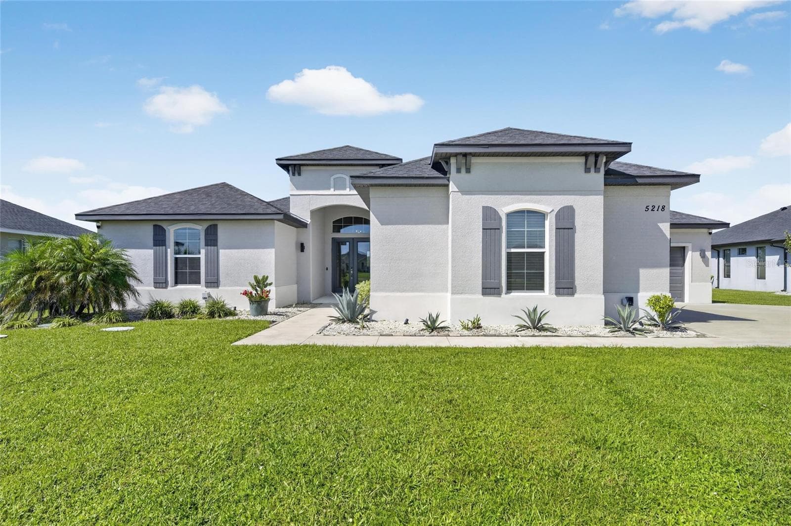 5218 LAKE VENICE DRIVE