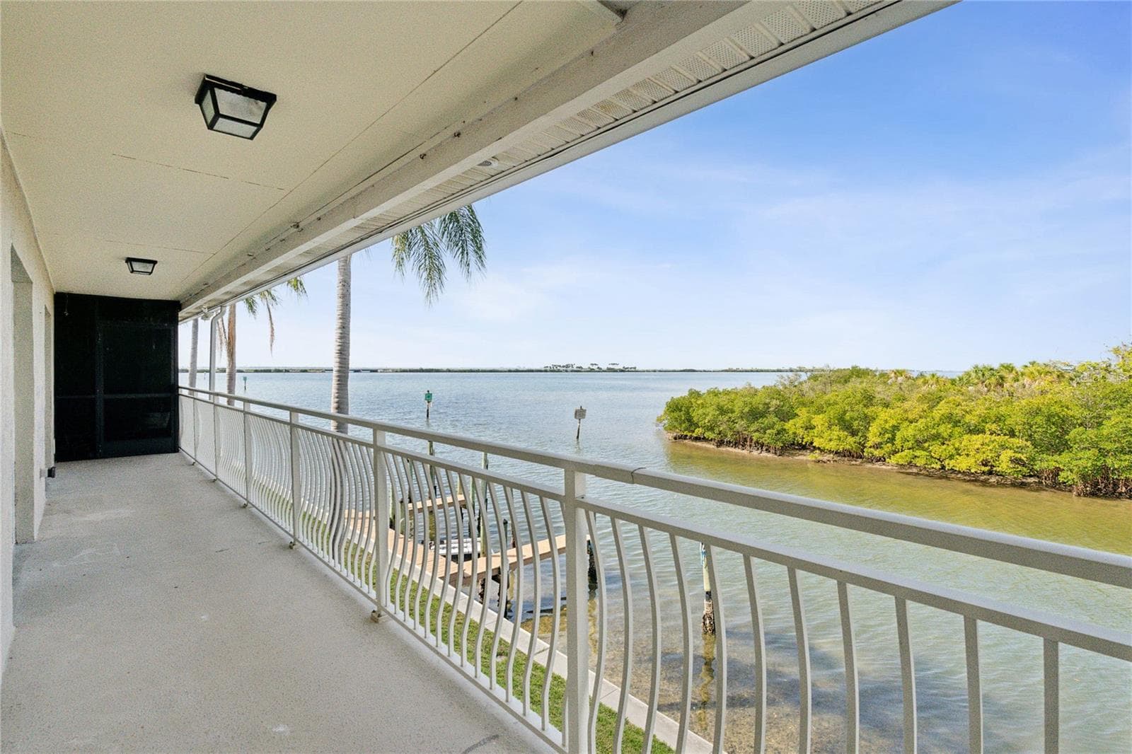 8829 BAY POINTE DRIVE