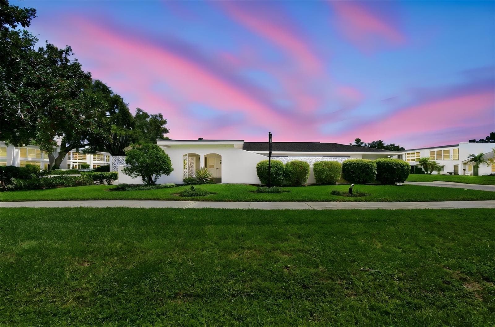 1655 HIGHLAND AVENUE