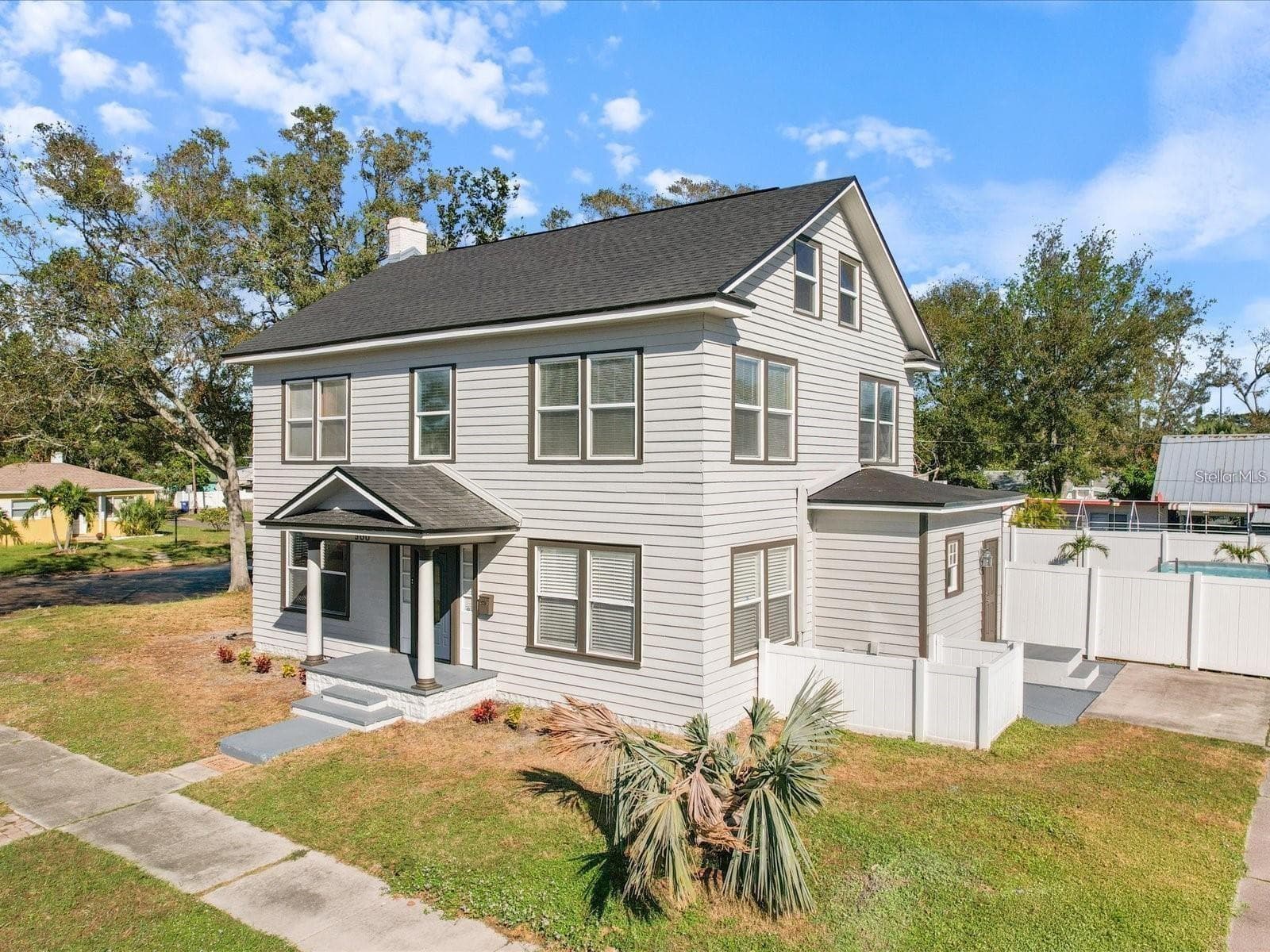 500 53RD STREET