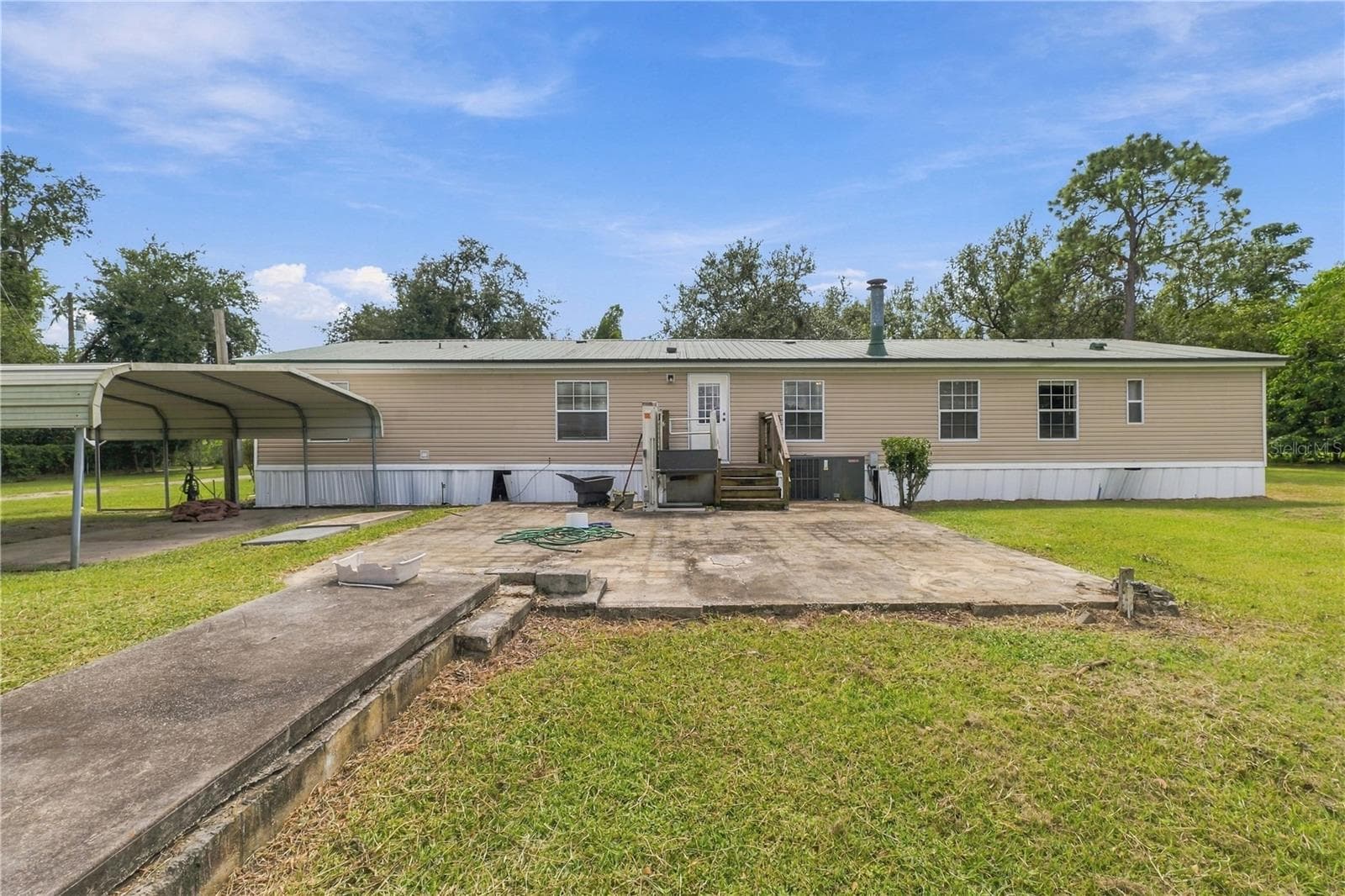 8611 COUNTY LINE ROAD