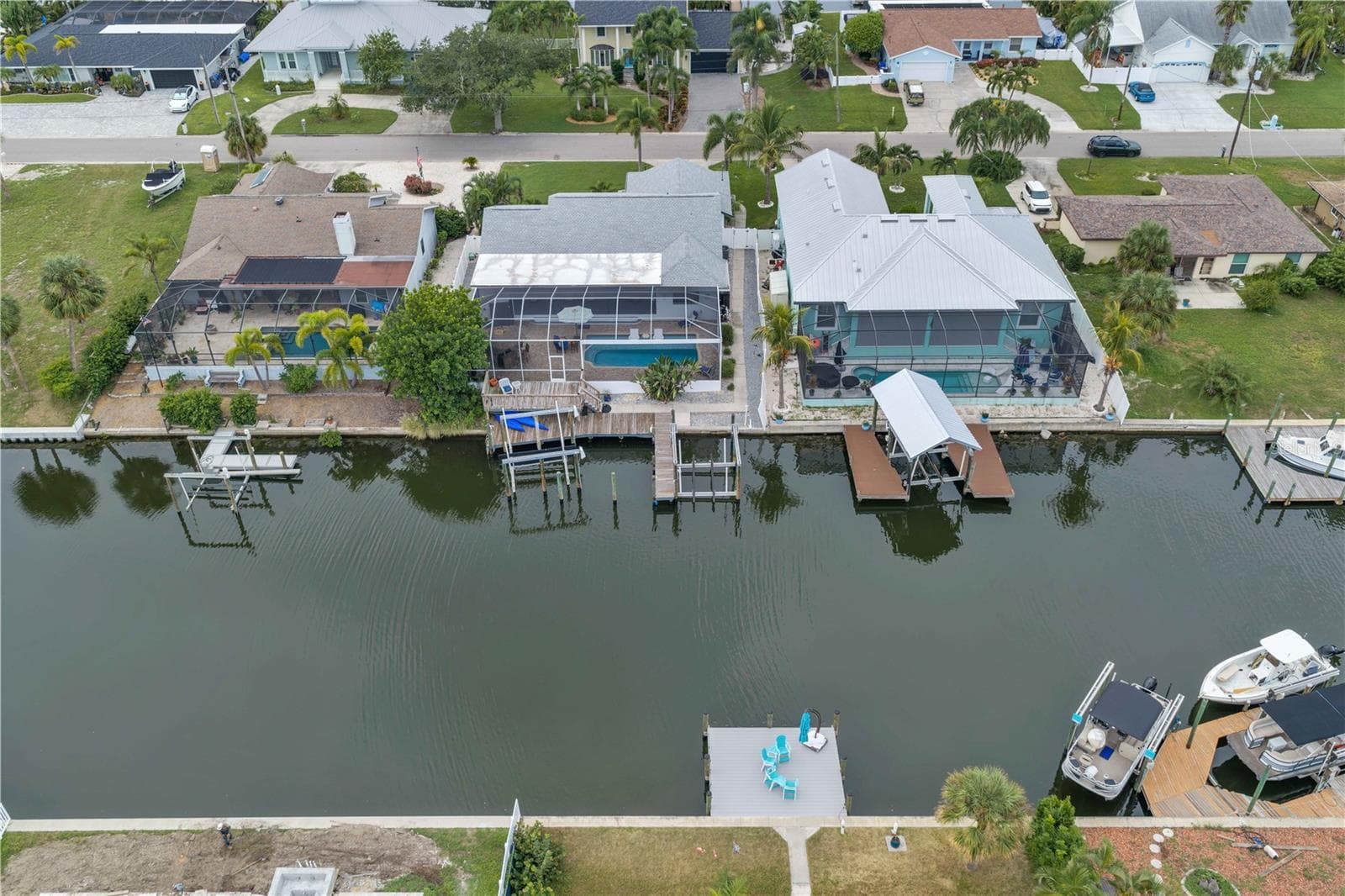 743 KINGSTON COURT