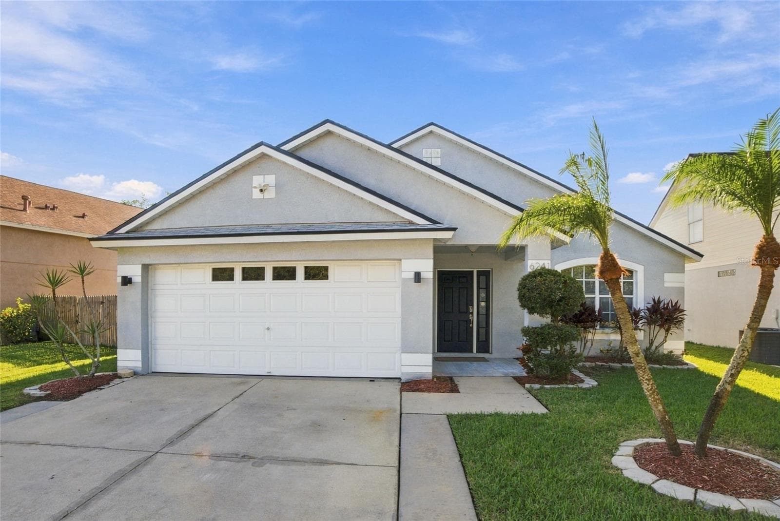 6241 CRICKETHOLLOW DRIVE