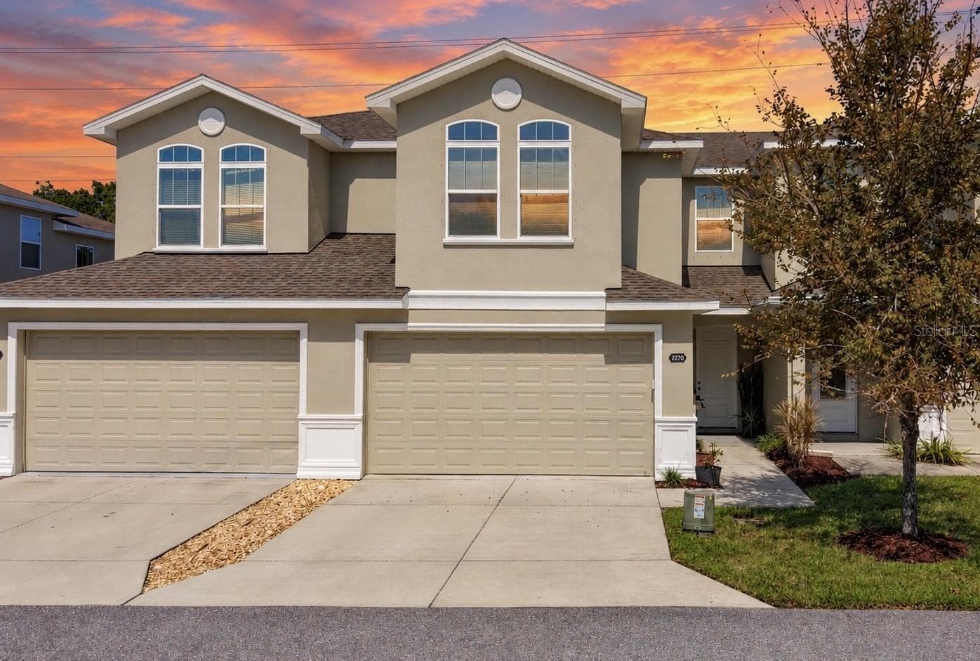 2270 MONTVIEW DRIVE