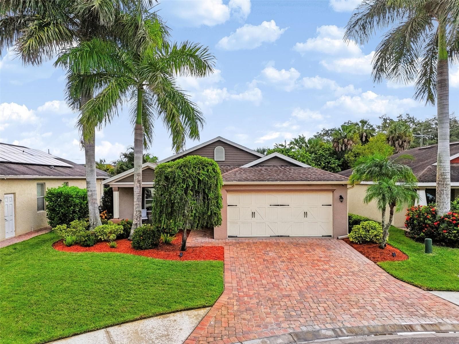 105 SAN LORENZO COURT