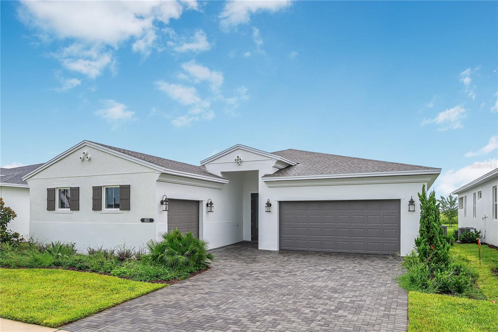1615 BELLAGIO LOOP