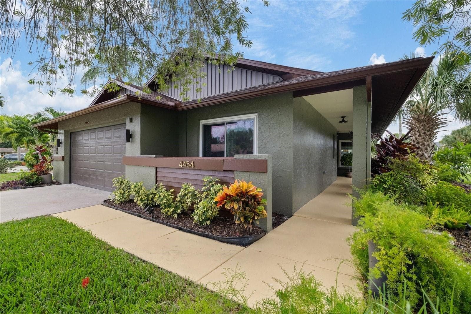 4454 MITCHER ROAD