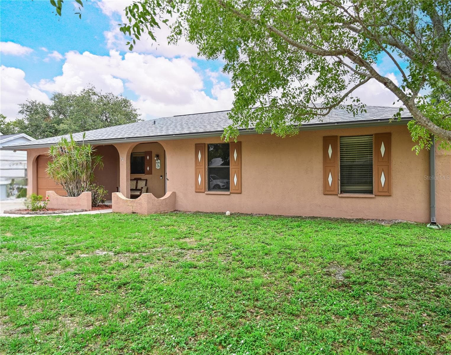 2635 BUCIDA DRIVE