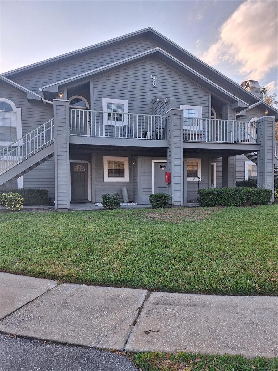 11910 SKYLAKE PLACE