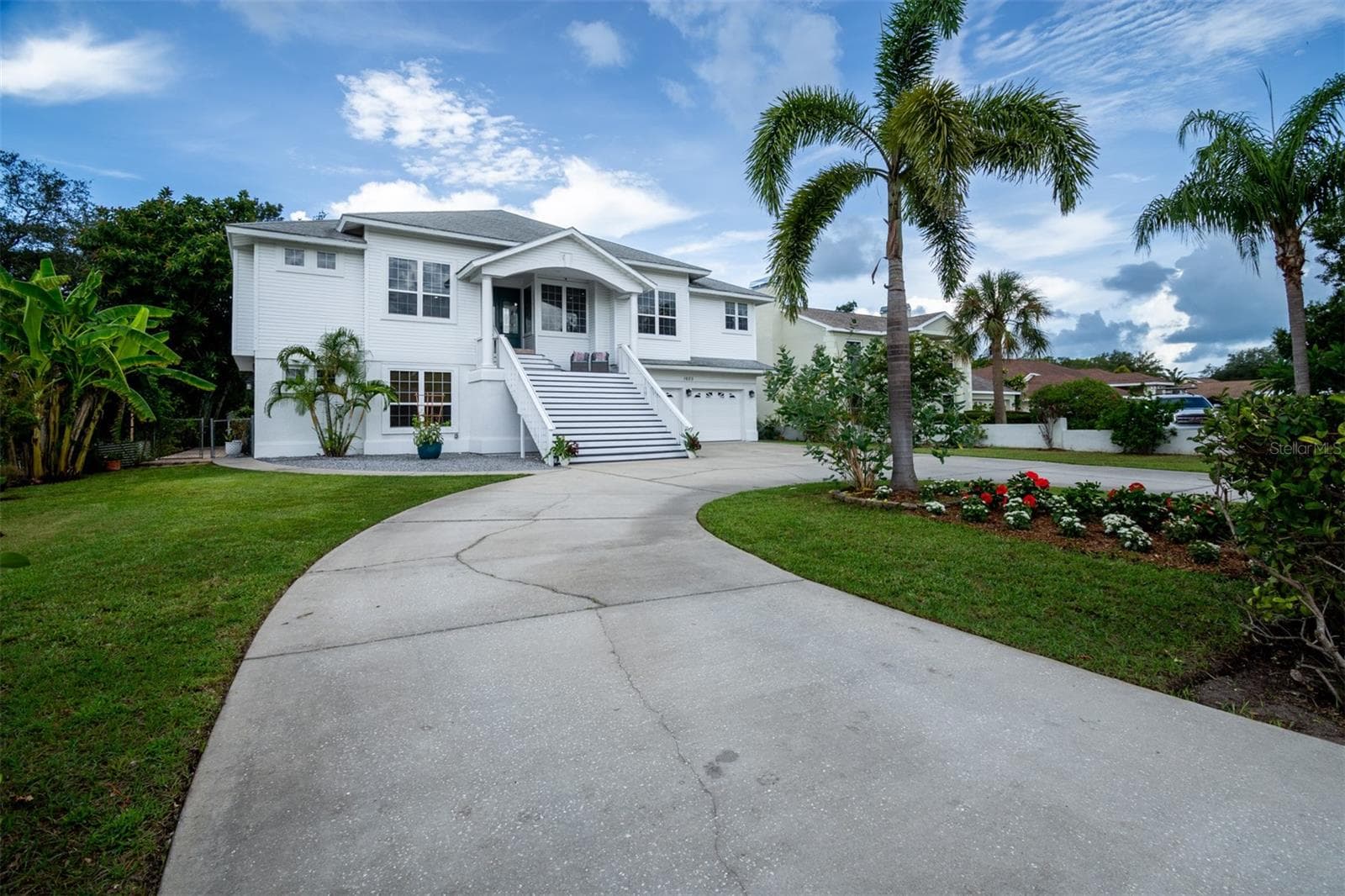 1605 GULF ROAD